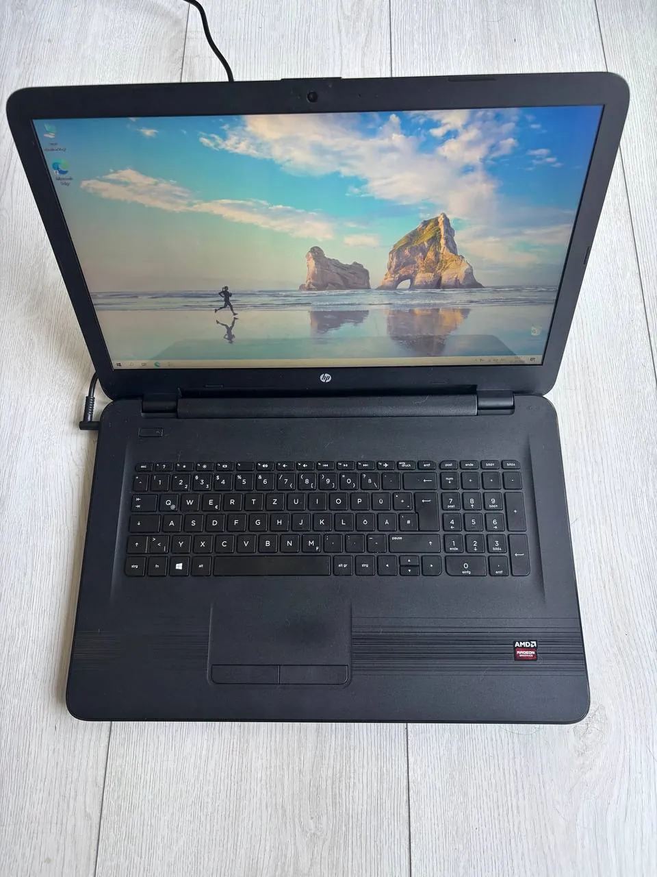 Ноутбук HP 17 дюймов AMD A6 1