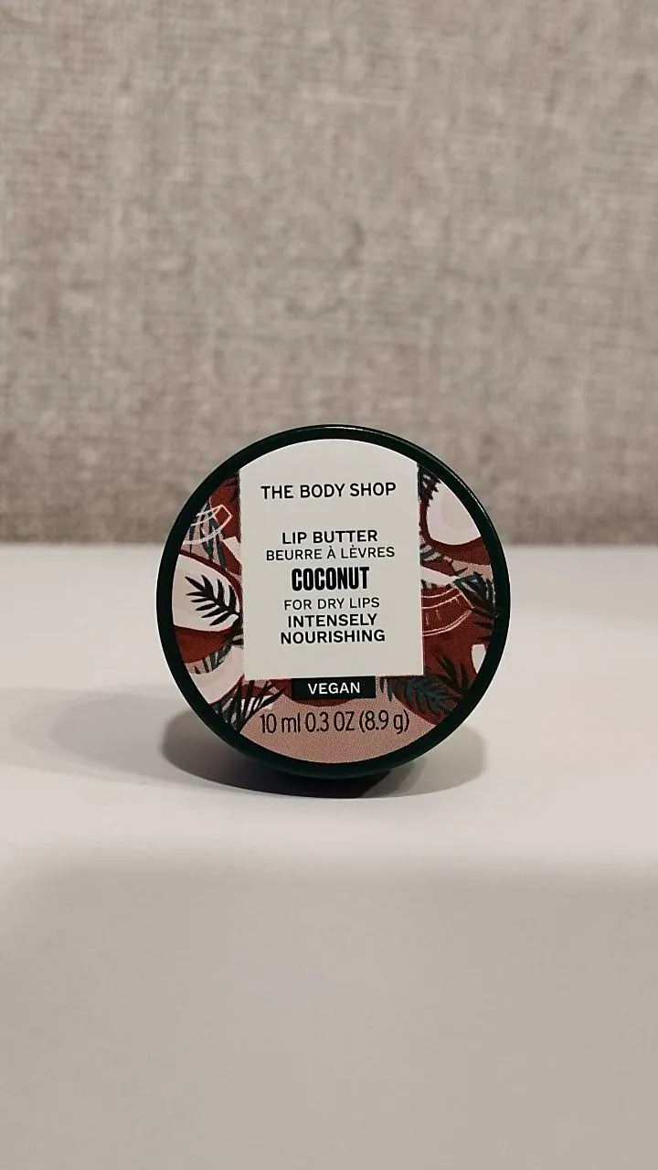 Масло для губ The Body Shop Coconut 1