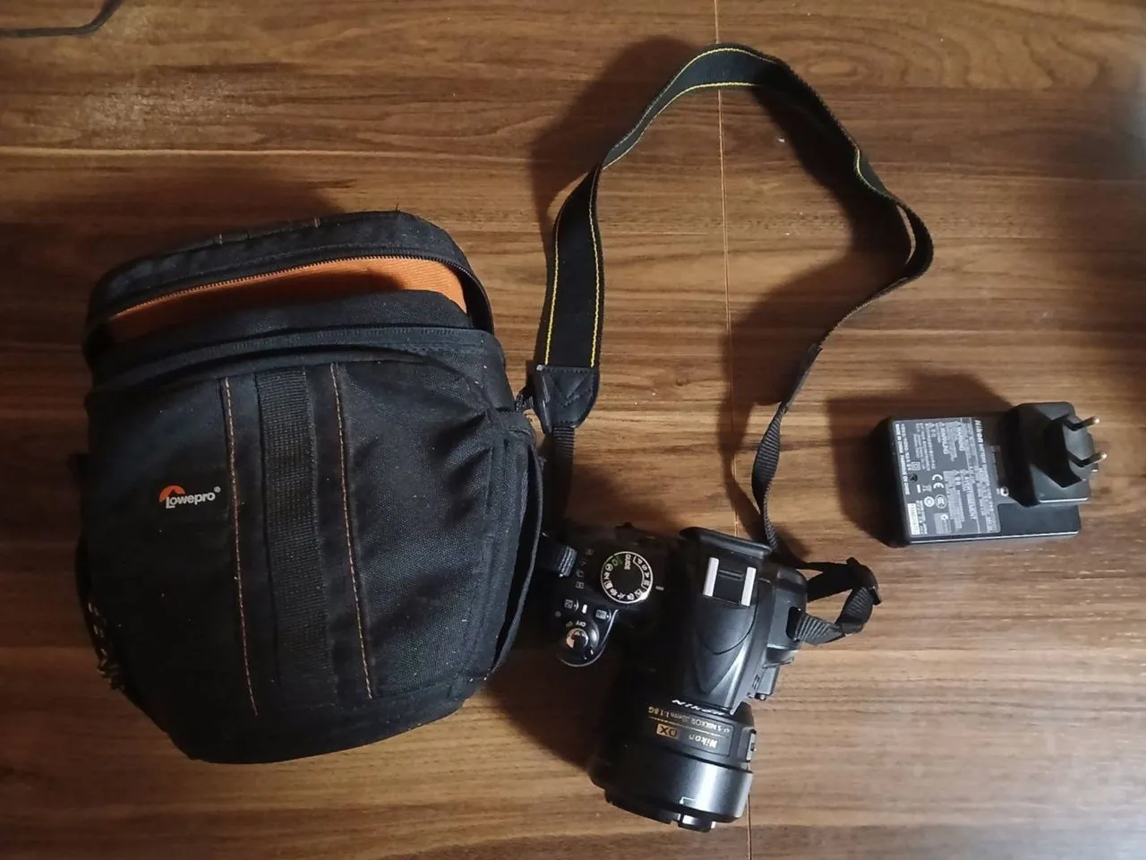 Фотоаппарат Nikon D3100 с объективом 6
