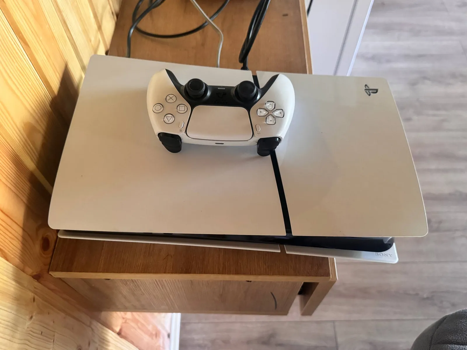 PS5 Slim Digital белый 1
