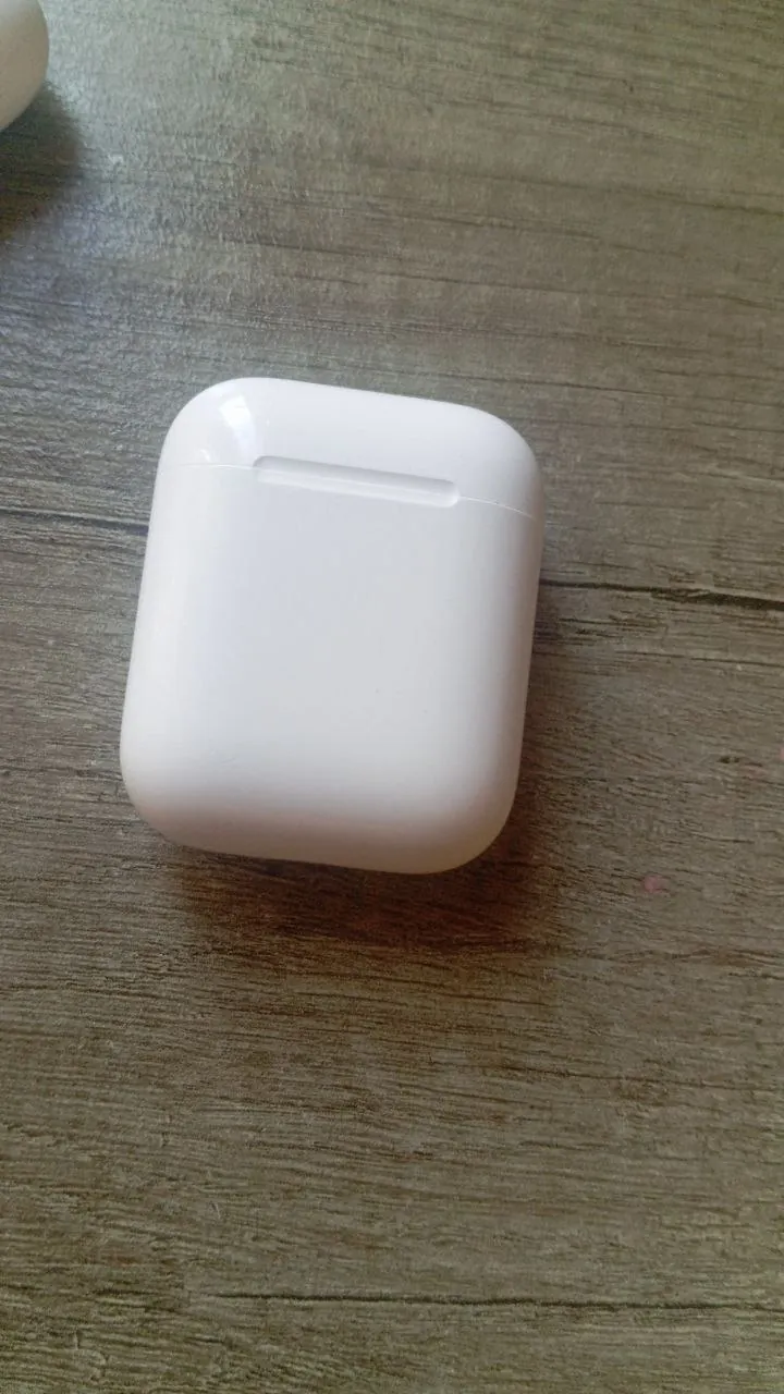 AirPods 2 оригинал два наушника 1