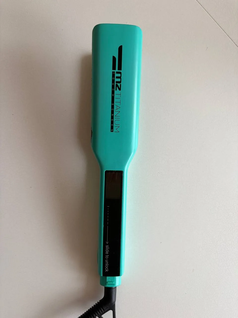 Выпрямитель MZ Titanium для волос 1
