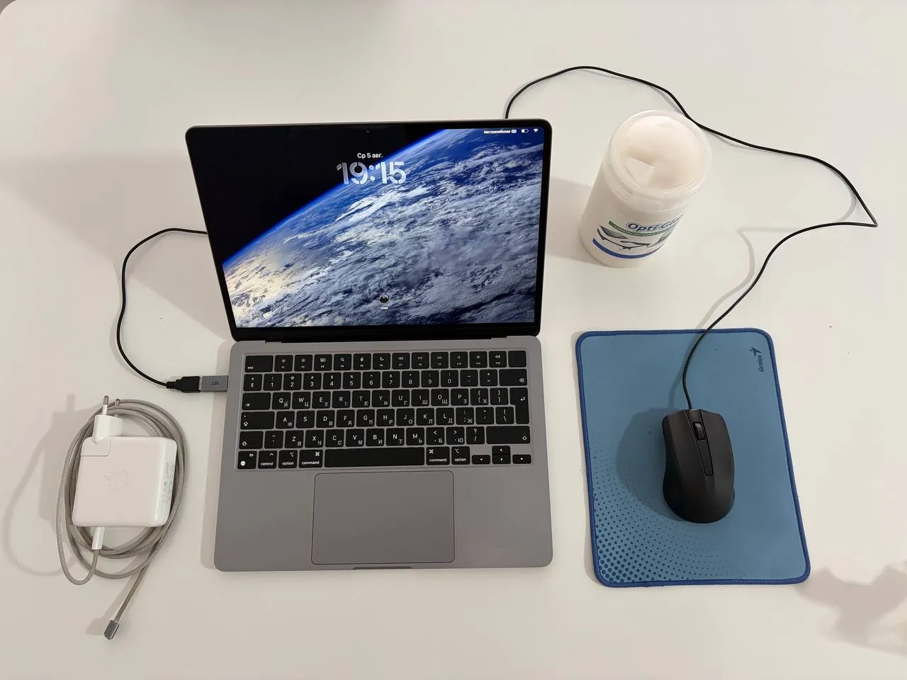 MacBook Air M2 13.6 комплект 3