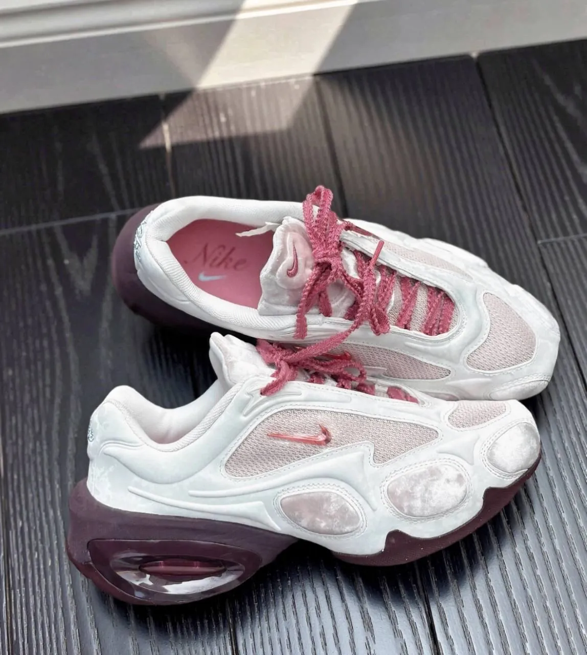 Кроссовки Nike Air Max новые 4