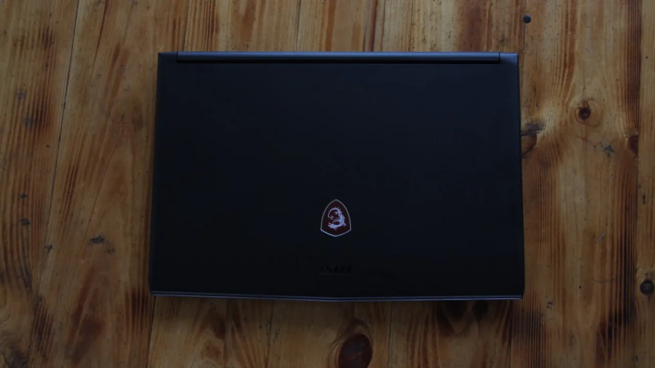 Игровой ноутбук MSI GV72VR 3