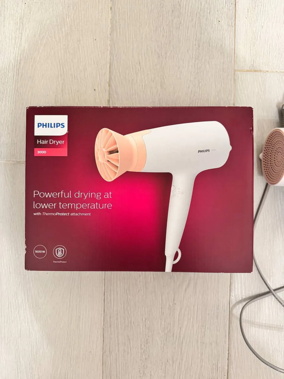 Фен Philips Hair Dryer Series 300 5