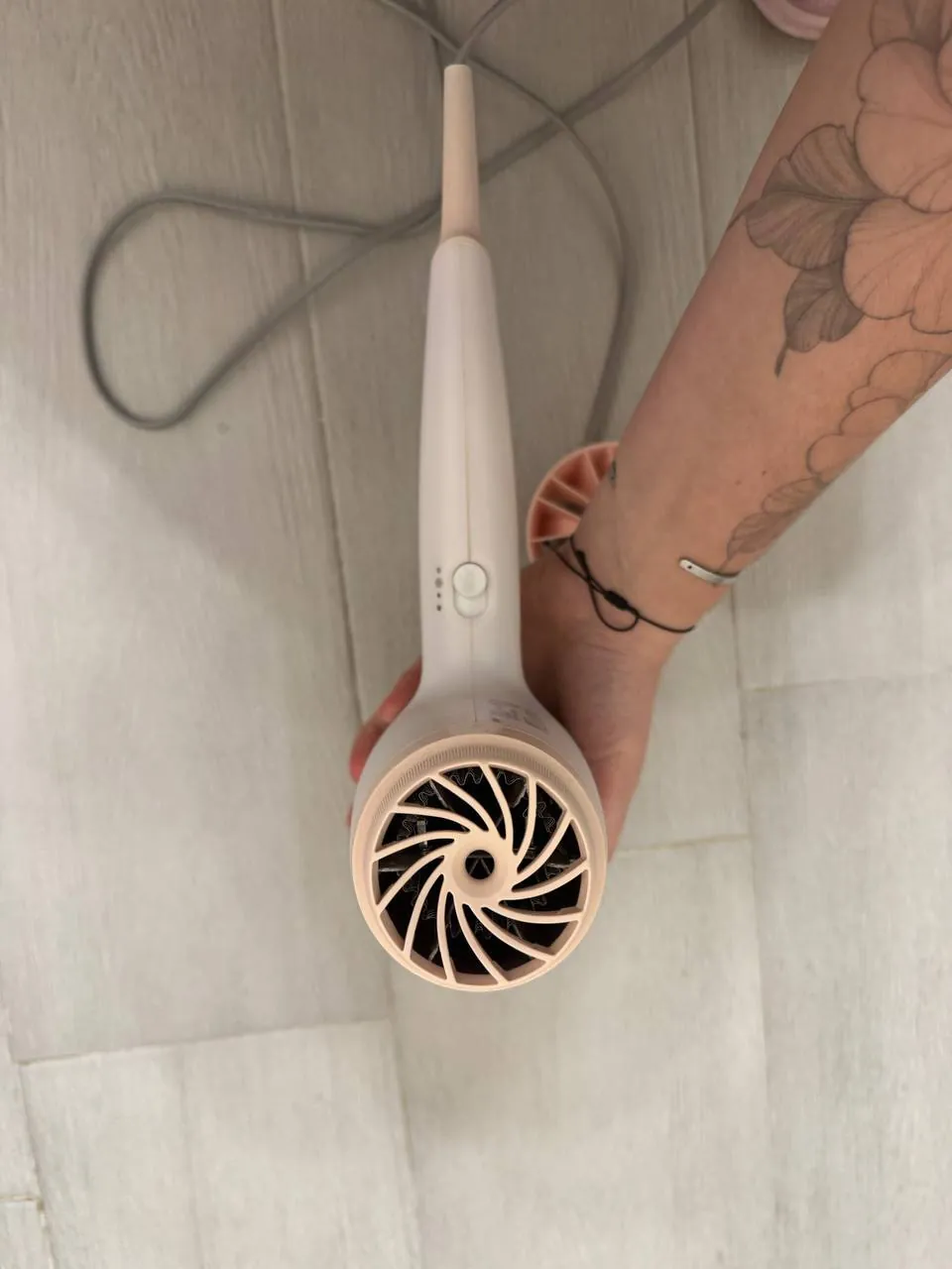 Фен Philips Hair Dryer Series 300 4