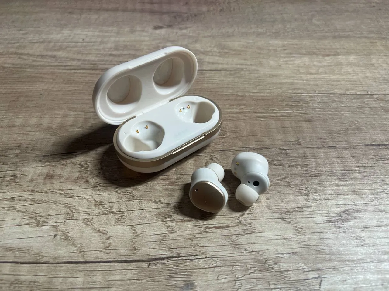 Наушники Heyday Earbuds 07 2