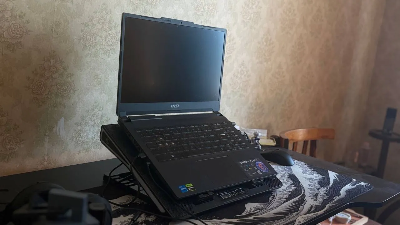 Ноутбук MSI Cyborg 15 1