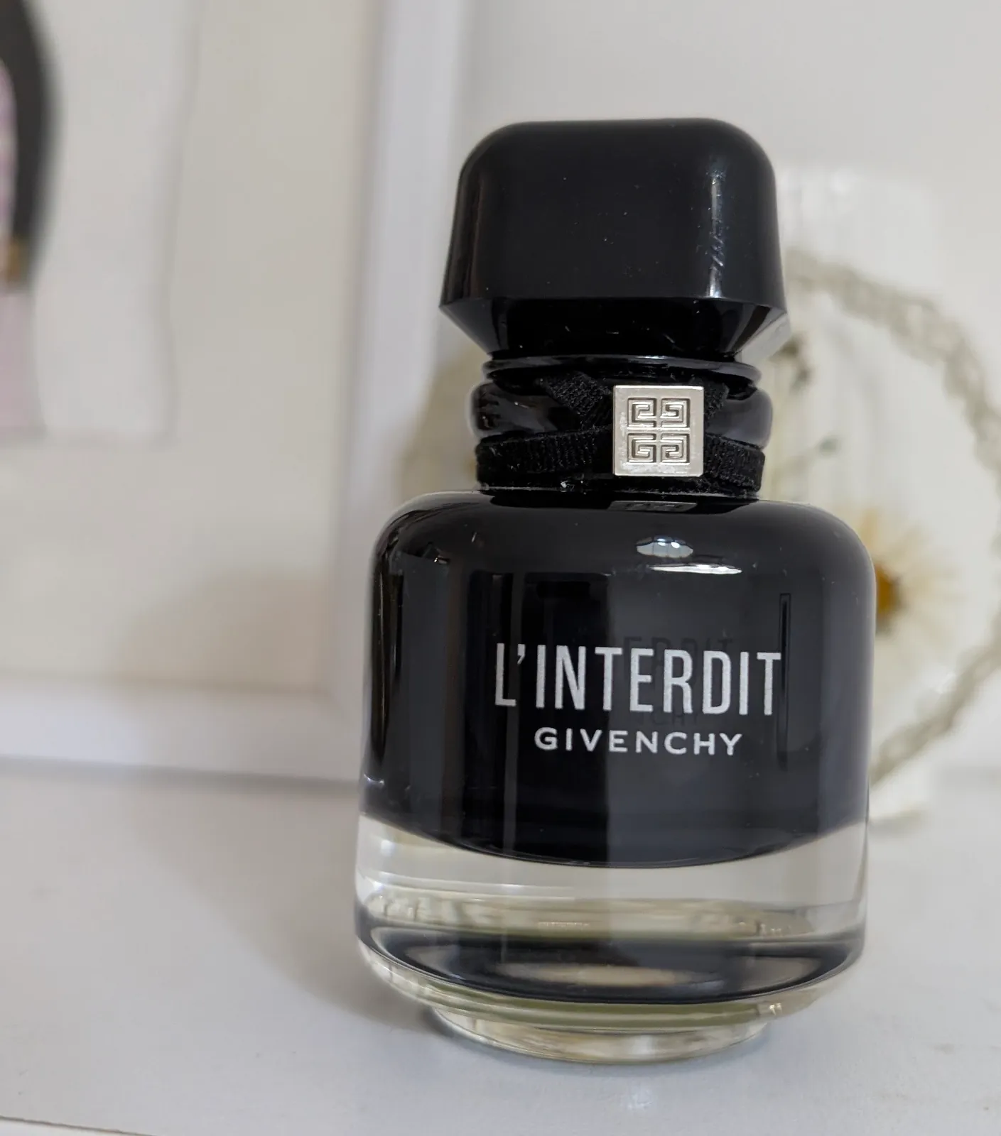 Духи Givenchy L'Interdit Intense 1