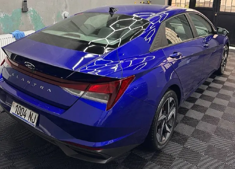Hyundai Elantra SEL 2022 4