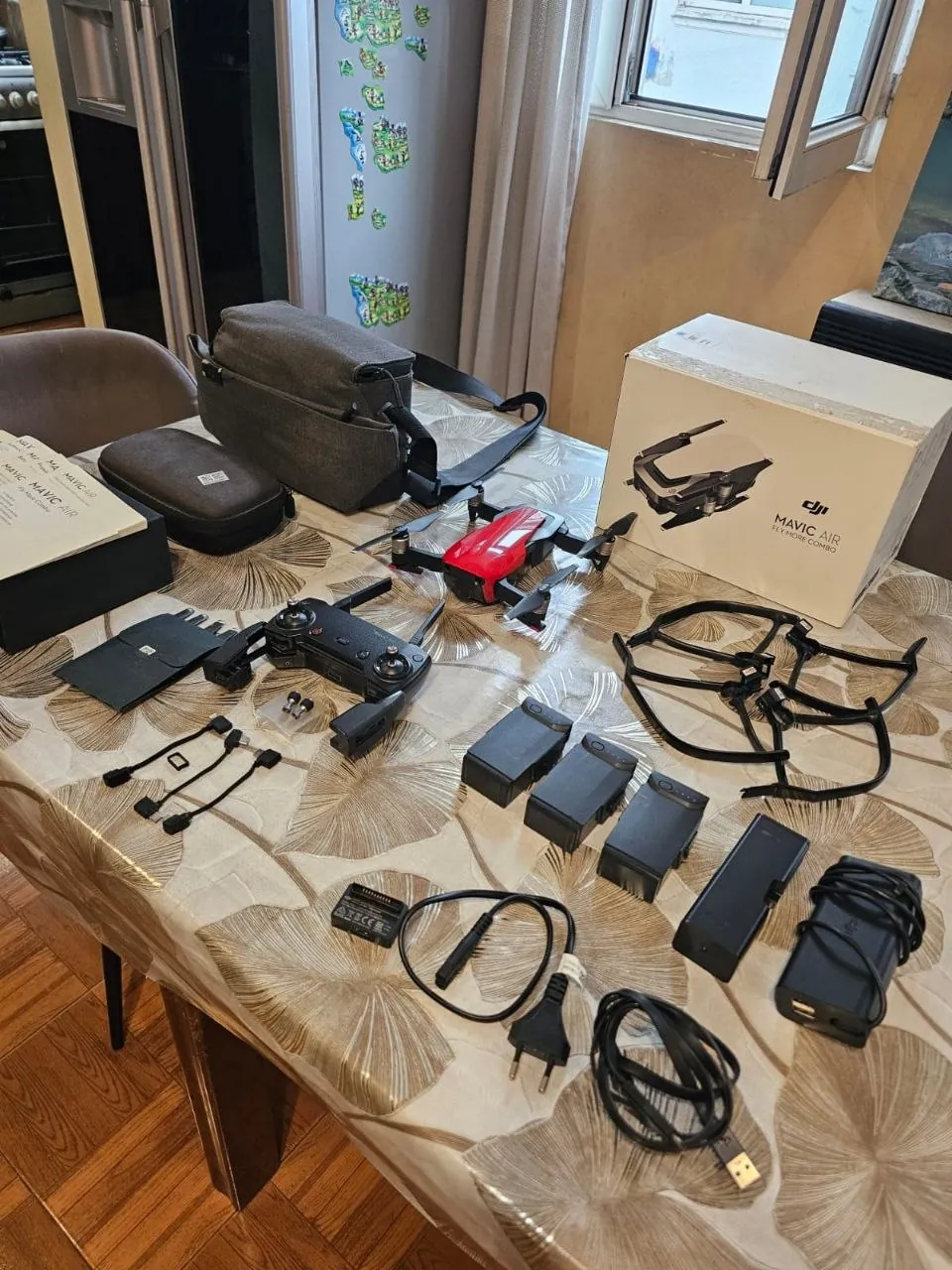 Дрон DJI Mavic Air 8