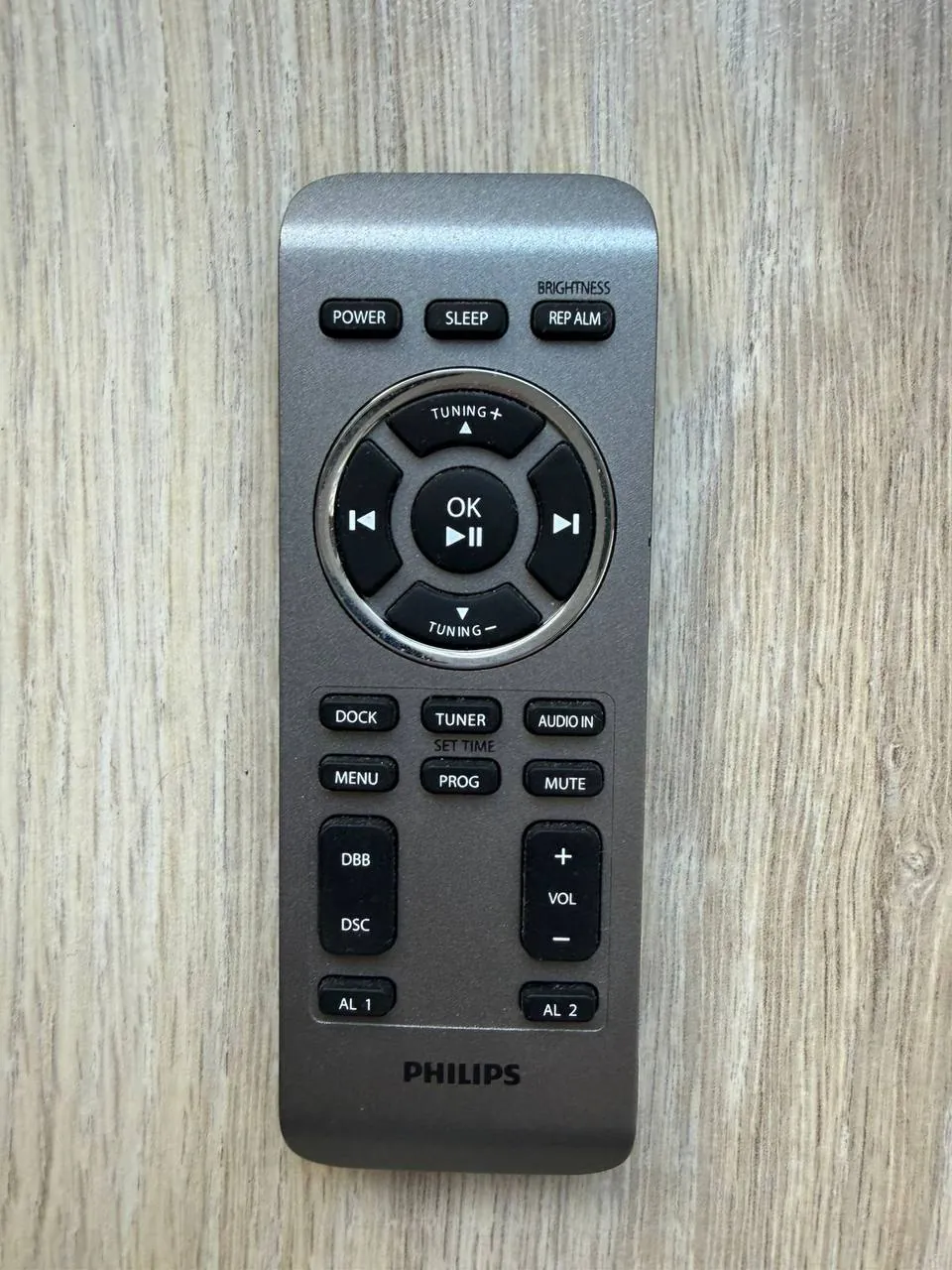 Док-станция с акустикой для iPhone 5