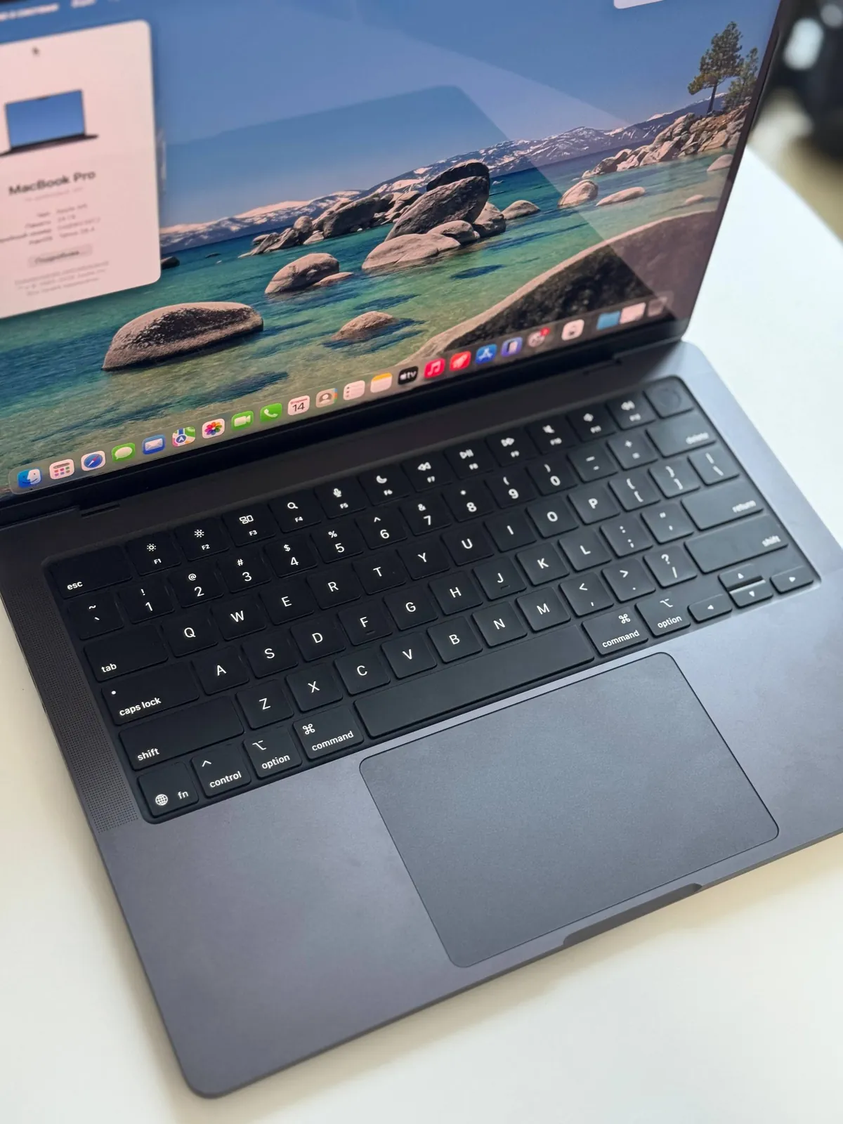 MacBook Pro 14 M5 24/512 6