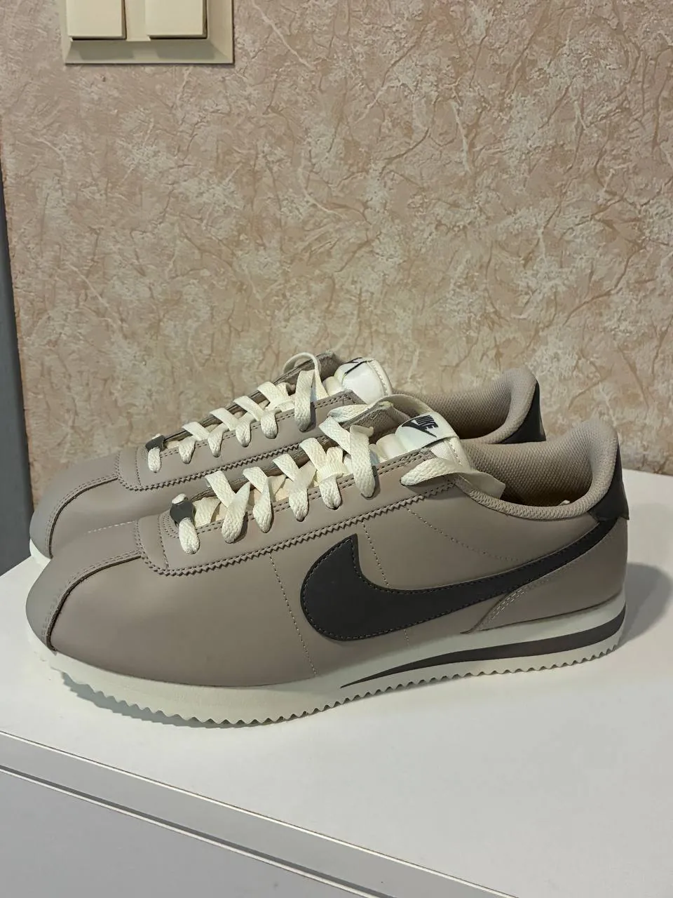 Кроссовки Nike Cortez новые 2