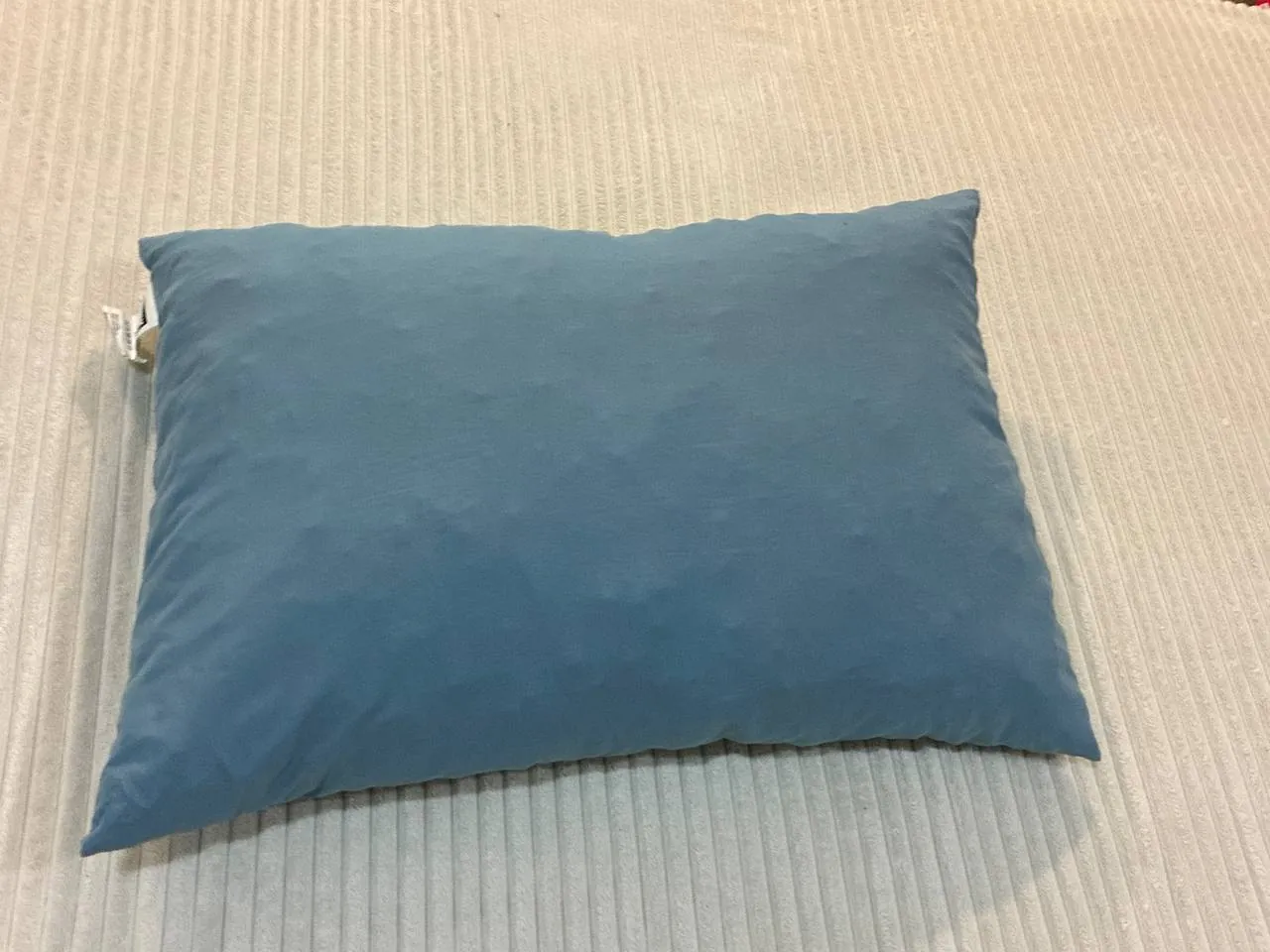 Подушка Jysk 50x70 1