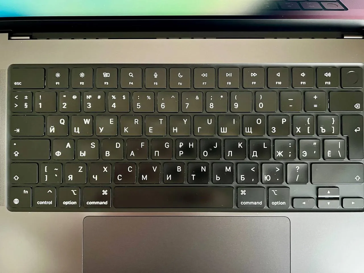 MacBook Pro 16 M3 Pro 2023 8