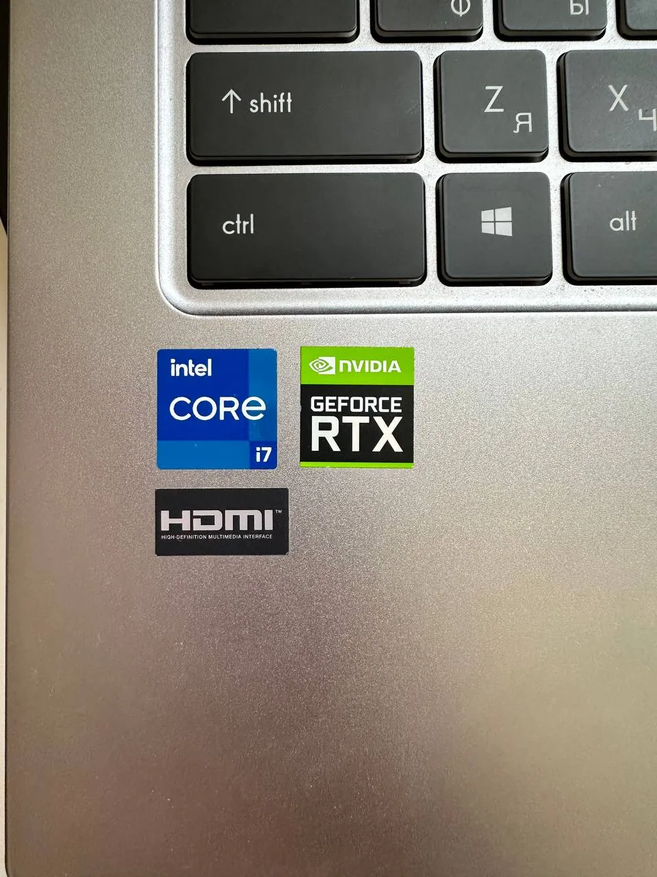 Ноутбук MSI Prestige 15 i7 RTX3050Ti 4