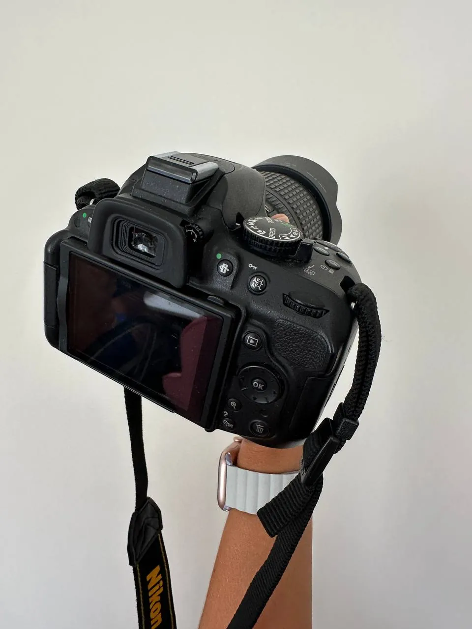 Фотоаппарат Nikon D5200 с объективом 3