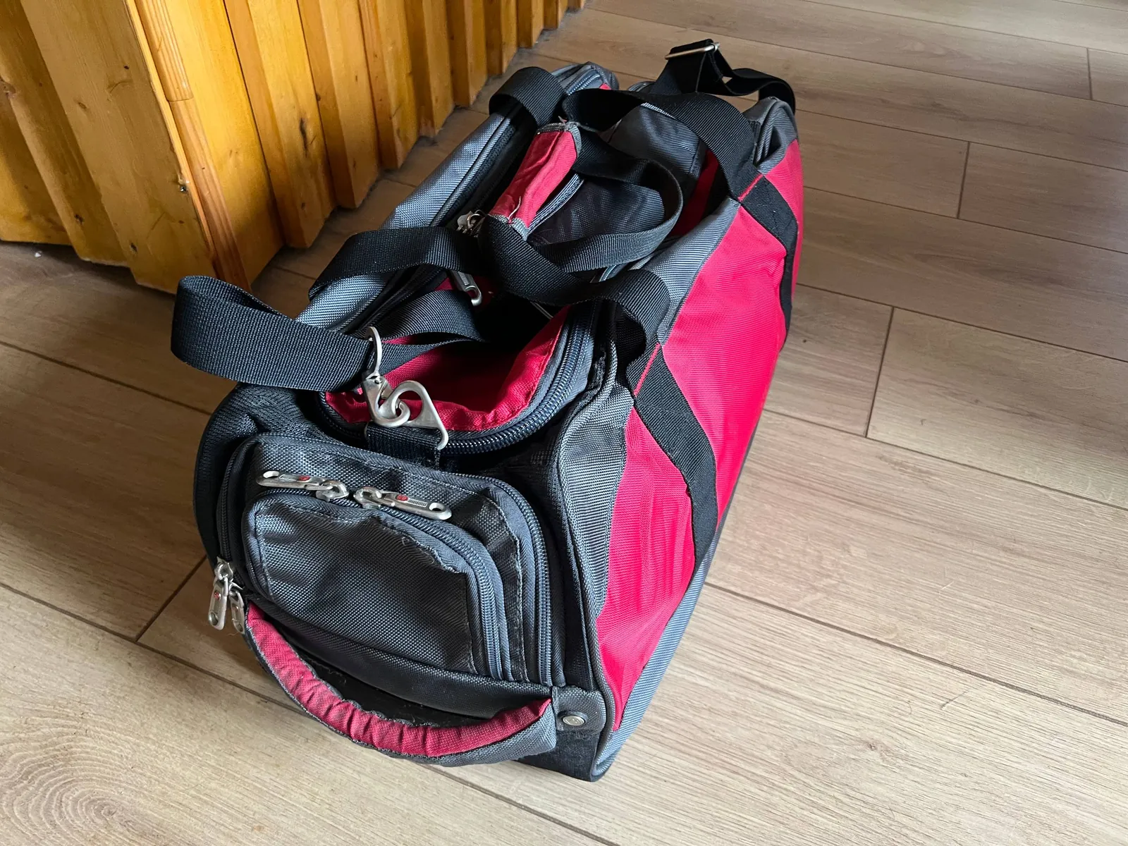 Сумка спортивная Swiss Gear 2