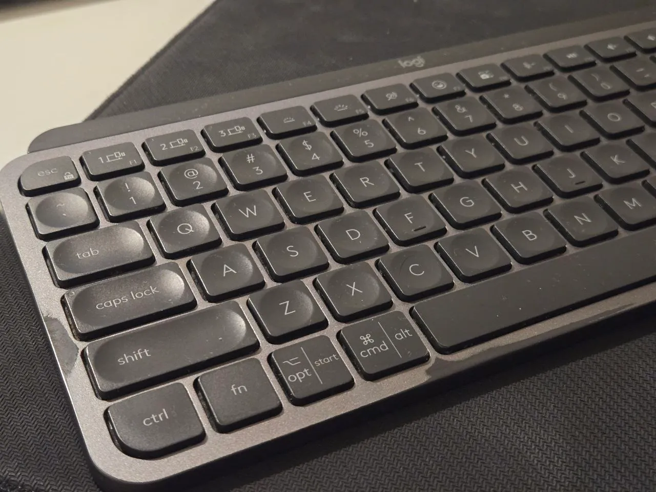 RAM KingBank и клавиатура Logitech MX 2