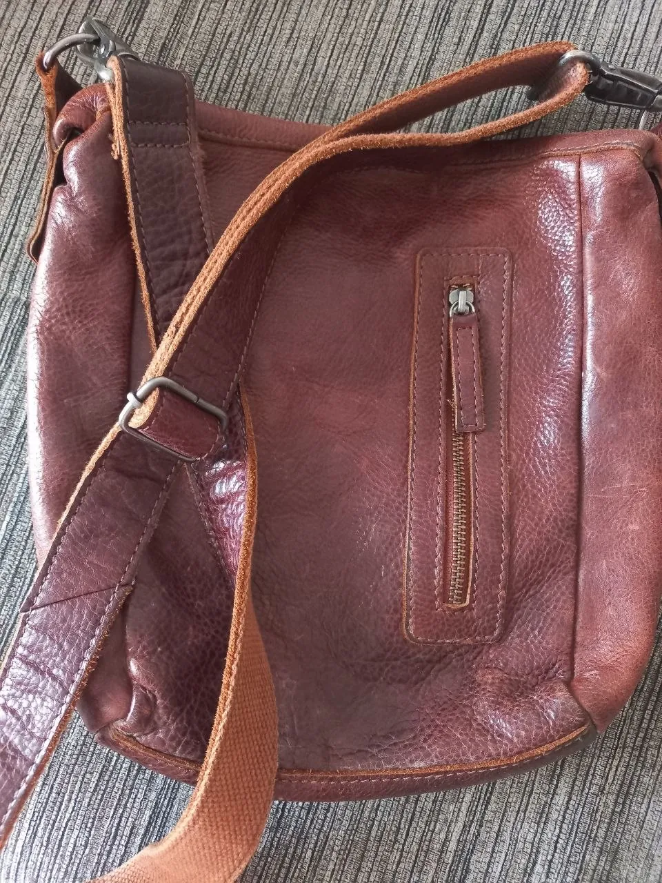 Сумка Cowboysbag кожаная 1