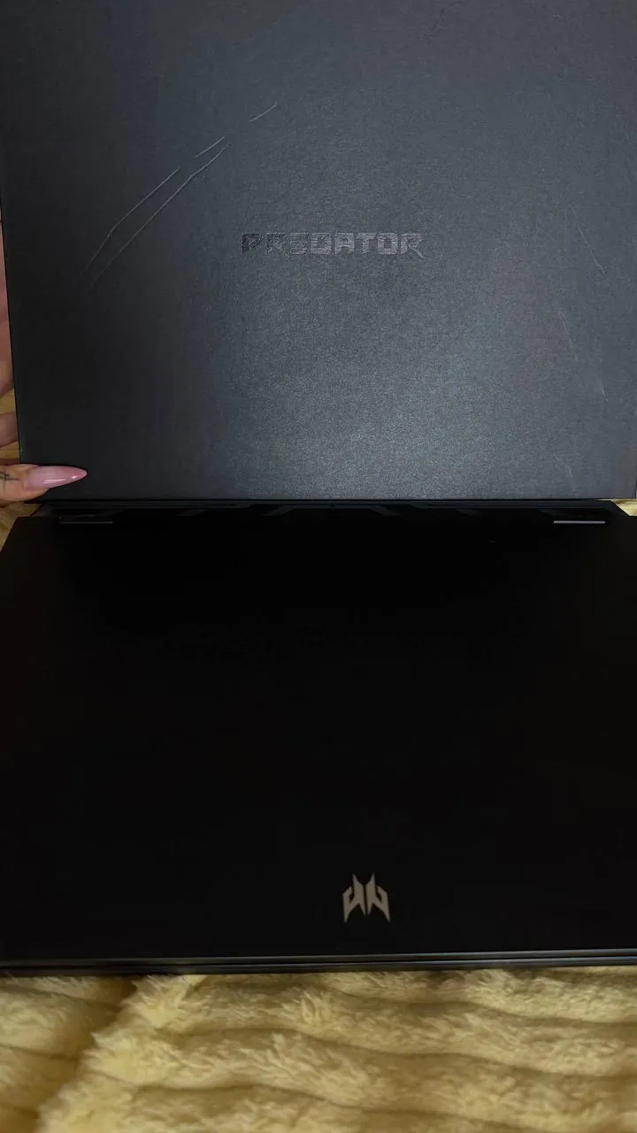 Ноутбук Acer Predator Helios 16 2