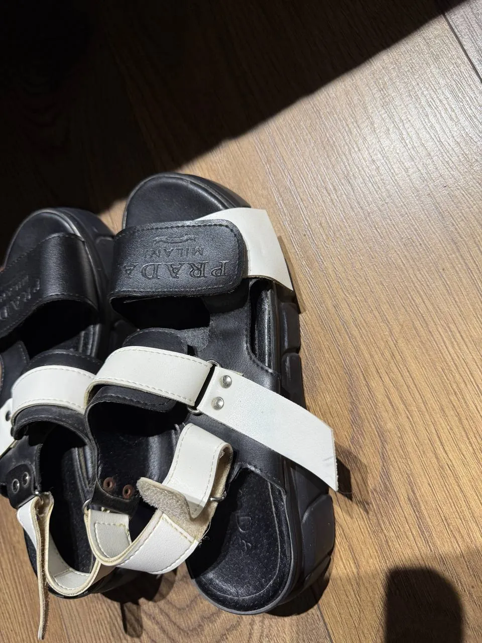 Босоножки Prada женские 2