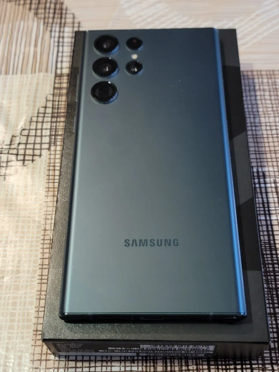 Samsung Galaxy S22 Ultra 256GB 2