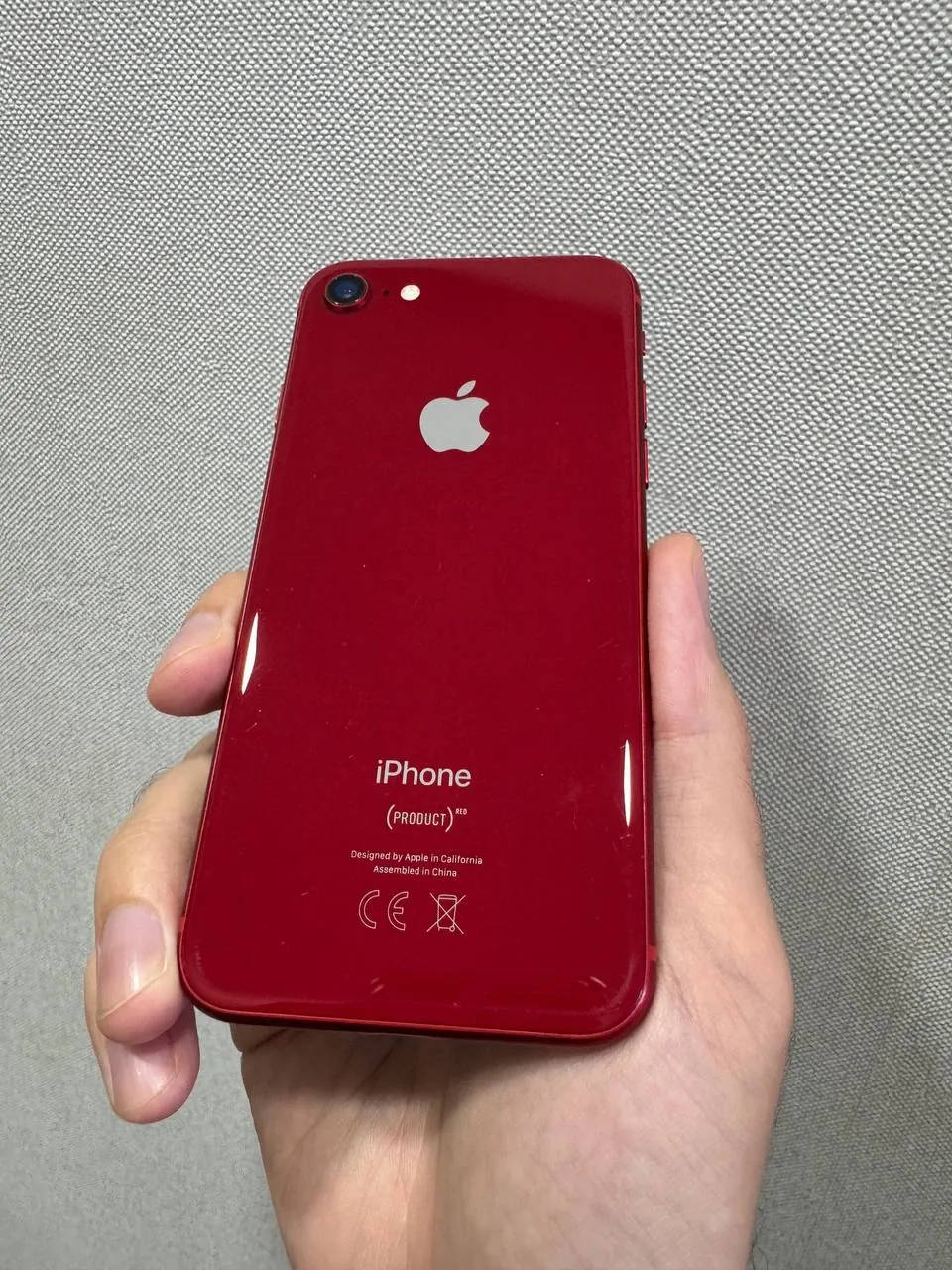 iPhone 8 Red 64GB 2