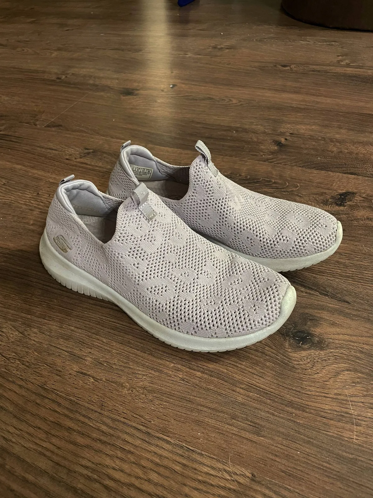 Обувь женская Polaris Skechers Stradivarius 3